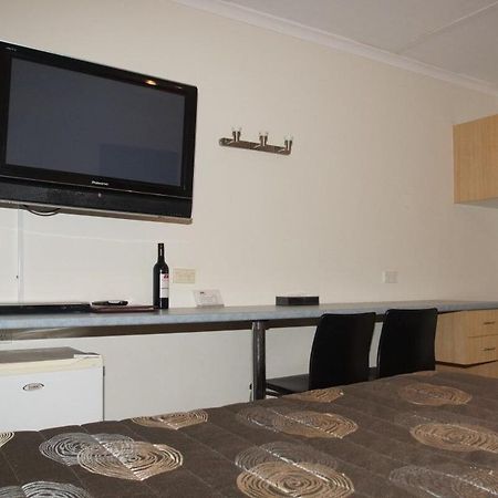 Edinburgh Motor Inn Warragul Exteriör bild