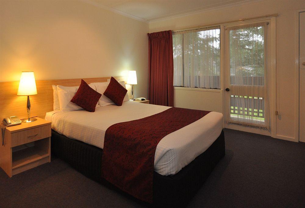 Edinburgh Motor Inn Warragul Exteriör bild