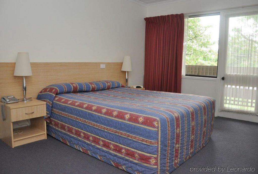 Edinburgh Motor Inn Warragul Rum bild