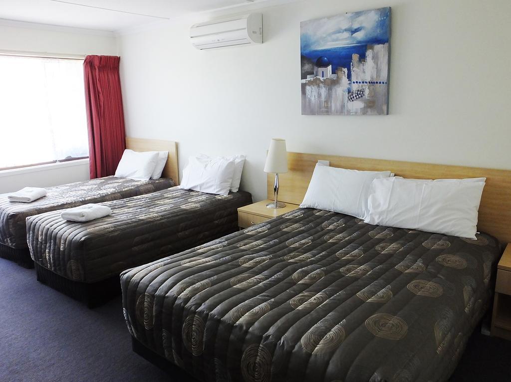 Edinburgh Motor Inn Warragul Exteriör bild